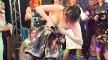 Kia Winston vs. Alexis Screencap 41 on www.sinx.com