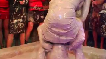 Kia Winston vs. Alexis Screencap 55 on www.sinx.com