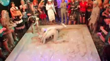 Kia Winston vs. Alexis Screencap 57 on www.sinx.com