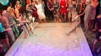 Kia Winston vs. Alexis Screencap 70 on www.sinx.com