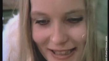 Hairy Bushed Hippie Chicks Screaming Orgy Screencap 4 on www.sinx.com