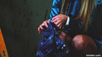 Shiny, Slimy, and Satisfied To The Max! Screencap 10 on www.sinx.com