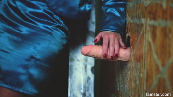 Shiny, Slimy, and Satisfied To The Max! Screencap 15 on www.sinx.com