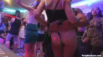 Party Hardcore Gone Crazy Vol. 30 Part 1 - Cam 1 Screencap 17 on www.sinx.com