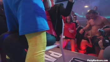 Party Hardcore Gone Crazy Vol. 30 Part 1 - Cam 1 Screencap 59 on www.sinx.com