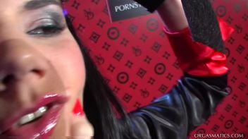 Bound and Buzzed Eurobabe Screencap 3 on www.sinx.com