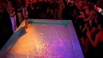 Sharka Blue In a Messy Gel Smackdown Screencap 11 on www.sinx.com