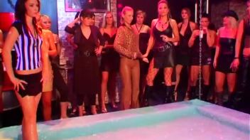 Sharka Blue In a Messy Gel Smackdown Screencap 8 on www.sinx.com