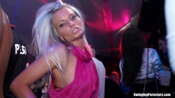 Wet and Wild Swingers Part 2 - Lesbo Cam Screencap 16 on www.sinx.com