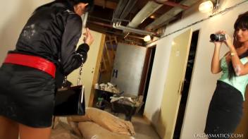 Construction Site Cunts Hard At Work Screencap 118 on www.sinx.com