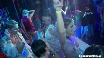 Wet and Wild Swingers Part 6 - Shower Cam Screencap 95 on www.sinx.com