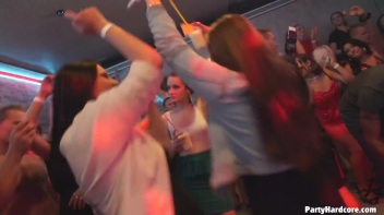 Party Hardcore Gone Crazy Vol. 30 Part 1 - Cam 4 Screencap 53 on www.sinx.com