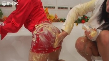 Sploshed Babes Get Smeared With Puddings Screencap 31 on www.sinx.com