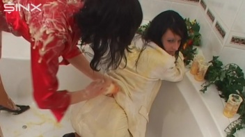Sploshed Babes Get Smeared With Puddings Screencap 59 on www.sinx.com