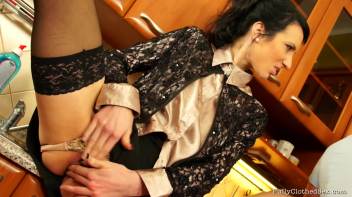 Going Fully Clothed Fuck Happy In The Kitchen Screencap 67 on www.sinx.com