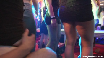 Party Hardcore Gone Crazy Vol. 36 Part 6 - Cam 3 Screencap 60 on www.sinx.com