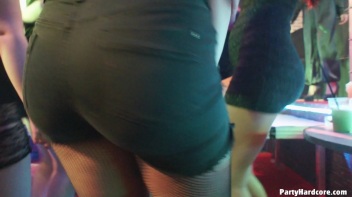 Party Hardcore Gone Crazy Vol. 36 Part 6 - Cam 3 Screencap 74 on www.sinx.com