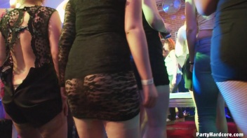 Party Hardcore Gone Crazy Vol. 36 Part 6 - Cam 3 Screencap 75 on www.sinx.com