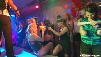 Party Hardcore Gone Crazy Vol. 36 Part 6 - Cam 3 Screencap 37 on www.sinx.com