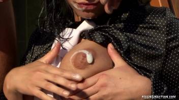 Pissaholics In Paradise Screencap 107 on www.sinx.com