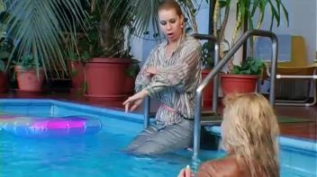 Shiny Skirts and Blouses Soaked With Water Screencap 78 on www.sinx.com