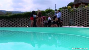 Private Pool Vol. 1 Part 1 Screencap 57 on www.sinx.com