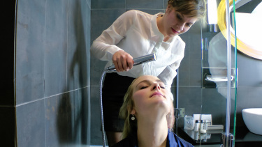 Latest deal - Hotties Wet And Messy Hair Washing