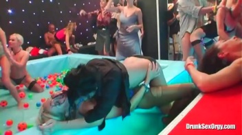 Sex Games Part 3 - Cam 1 Screencap 18 on www.sinx.com