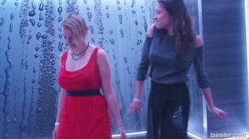 Shower Shakers! Screencap 1 on www.sinx.com