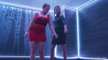 Shower Shakers! Screencap 6 on www.sinx.com