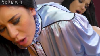 Cueing Some Cuties!  The Game Of Lesbos Is On! Screencap 69 on www.sinx.com