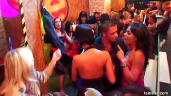 Gash Bash Part 1 - Cam 1 Screencap 20 on www.sinx.com