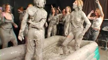 Amateur Babes Prove Themselves In The Mud Pit Screencap 16 on www.sinx.com