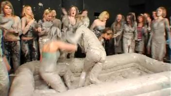 Amateur Babes Prove Themselves In The Mud Pit Screencap 17 on www.sinx.com