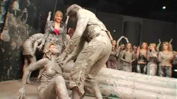 Amateur Babes Prove Themselves In The Mud Pit Screencap 7 on www.sinx.com