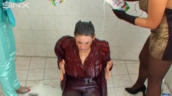 Milky Wet And Messy Fun For Three Babes Screencap 18 on www.sinx.com