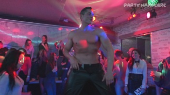 Party Hardcore Gone Crazy Vol. 24 Part 4 - Cam 1 Screencap 27 on www.sinx.com