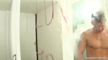 Expressing Your Love In A Puddle Of Piss Screencap 114 on www.sinx.com