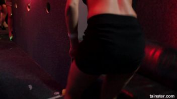 Fanatic Fuckfriends Part 6 - Lesbian Cam Screencap 88 on www.sinx.com