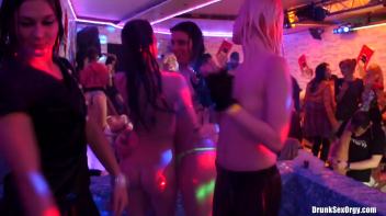 Holiday Hotties Part 3 - Shower Cam Screencap 58 on www.sinx.com