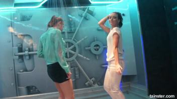 Frisky and wet amateur babes Screencap 15 on www.sinx.com