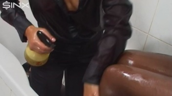 Girls Spray Oil Other Each Other's Clothes Screencap 47 on www.sinx.com