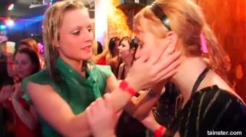 Gash Bash Part 3 - Cam 2 Screencap 2 on www.sinx.com