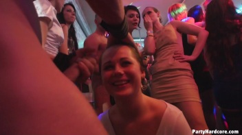 Party Hardcore Gone Crazy Vol. 9 Part 6 - Cam 2 Screencap 87 on www.sinx.com