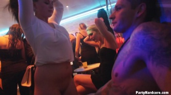 Party Hardcore Gone Crazy Vol. 9 Part 6 - Cam 2 Screencap 43 on www.sinx.com
