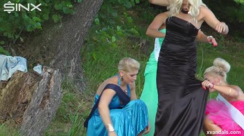 Beauty queens catfight in a lake - Cam 1 Screencap 45 on www.sinx.com