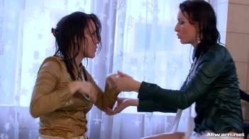 Glamor Chicks Take a Step Over The Edge Screencap 69 on www.sinx.com