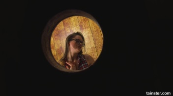 Country Gal Gets Her Cunt Coverded In Cum! Screencap 5 on www.sinx.com