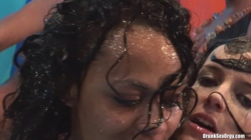 Bikini Beach Balls Part 5 - Cam 4 Screencap 101 on www.sinx.com