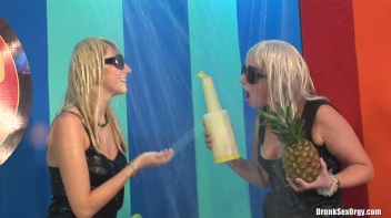 Bikini Beach Balls Part 5 - Cam 4 Screencap 11 on www.sinx.com